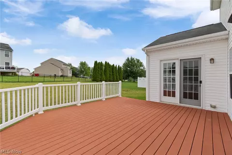 Exterior - 2489 Captens St NE, Canton, OH 44721 photo 3 of 4