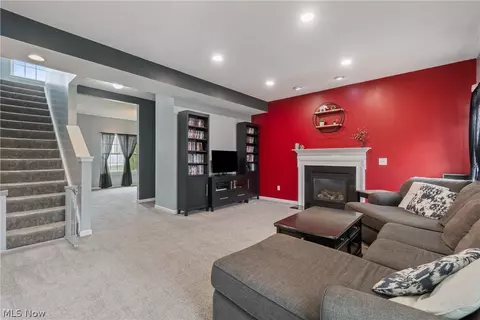 Living - 2489 Captens St NE, Canton, OH 44721 photo 4 of 4