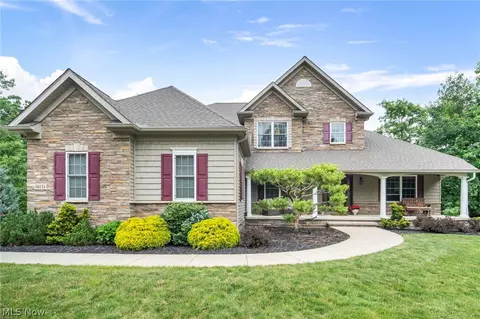 10151 Karaboo Trl, Concord Twp, OH 44077