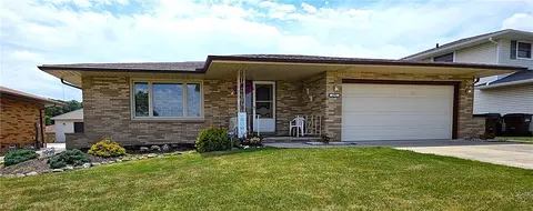 5911 Ralston Dr, Parma, OH 44129