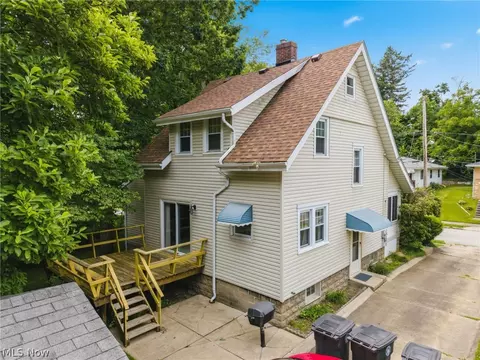 Exterior - 1151 Juniper Ave, Akron, OH 44310 photo 5 of 10