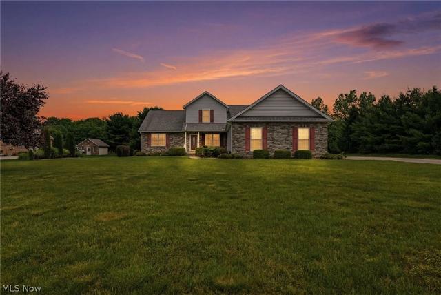 4901 Roscommon Dr, Brunswick, OH 44212