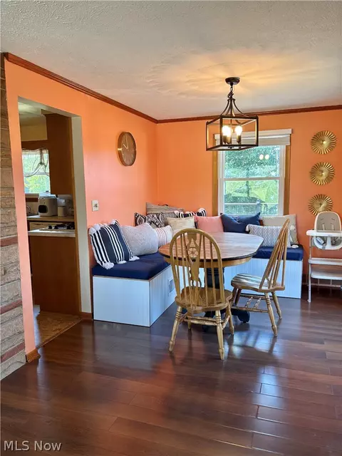 Dining - 1407 W Valentine Cir NW, Canton, OH 44708 photo 2 of 2