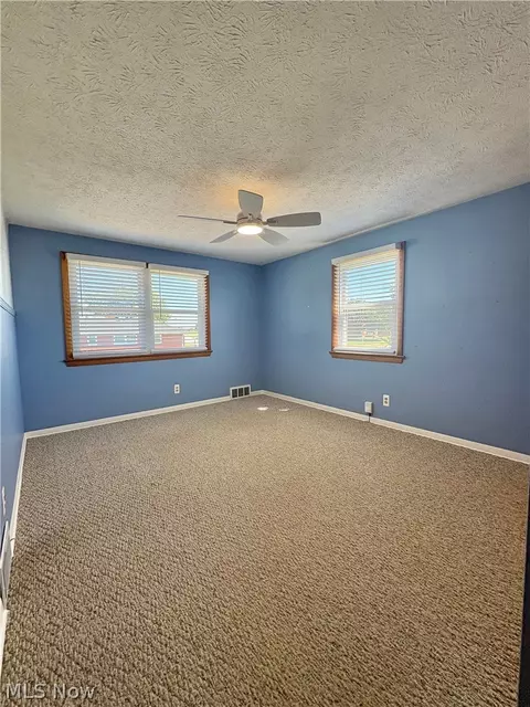 Bedroom - 1407 W Valentine Cir NW, Canton, OH 44708 photo 4 of 7