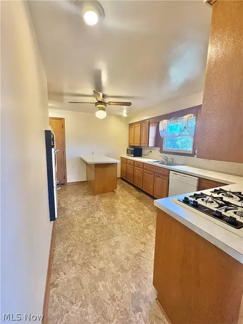 Kitchen - 1407 W Valentine Cir NW, Canton, OH 44708 photo 1 of 4