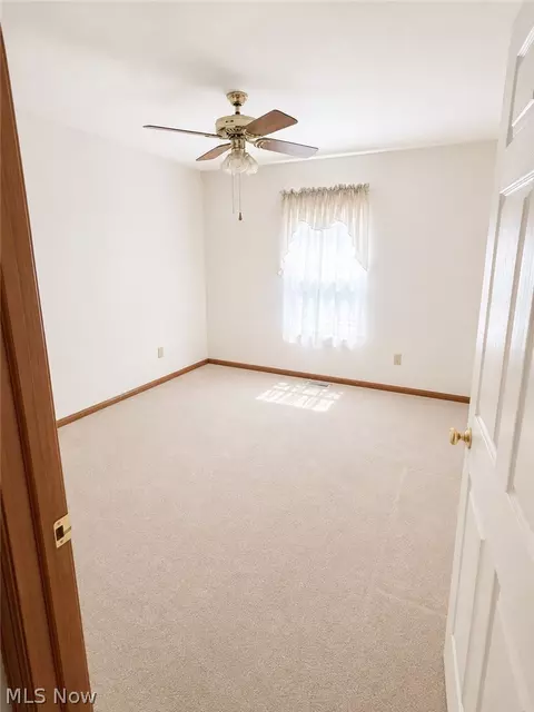 Bedroom - 17811 Engle Ct, Brook Park, OH 44142 photo 4 of 4