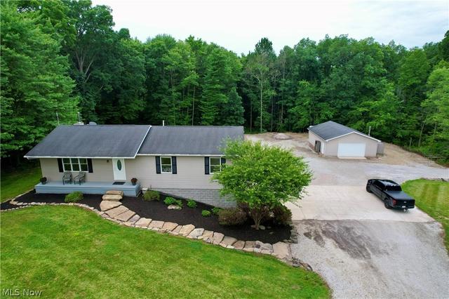 4190 Waynesburg Rd NW, Carrollton, OH 44615