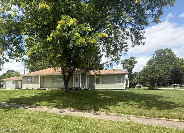 419 Dickson St, Wellington, OH 44090