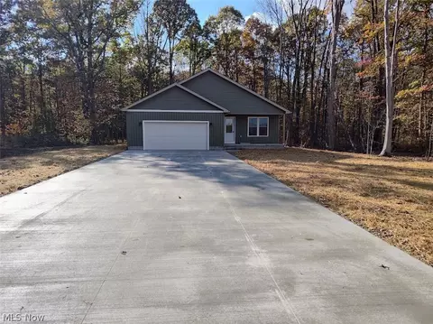 746 Rome Rock Creek Rd, Roaming Shores, OH 44084