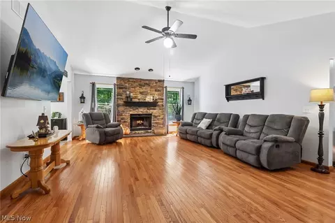 Living - 3213 Bates Rd, Madison, OH 44057 photo 1 of 1