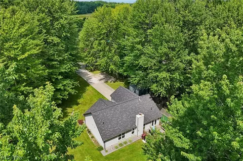 View/Area - 3213 Bates Rd, Madison, OH 44057 photo 2 of 4