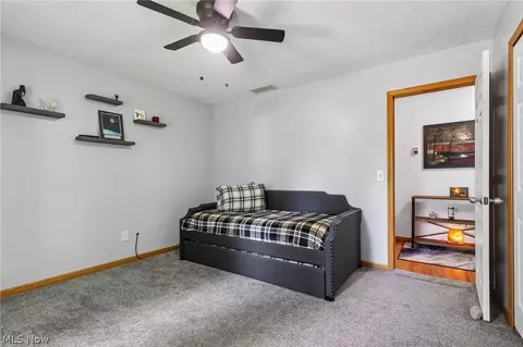 Bedroom - 3213 Bates Rd, Madison, OH 44057 photo 6 of 7