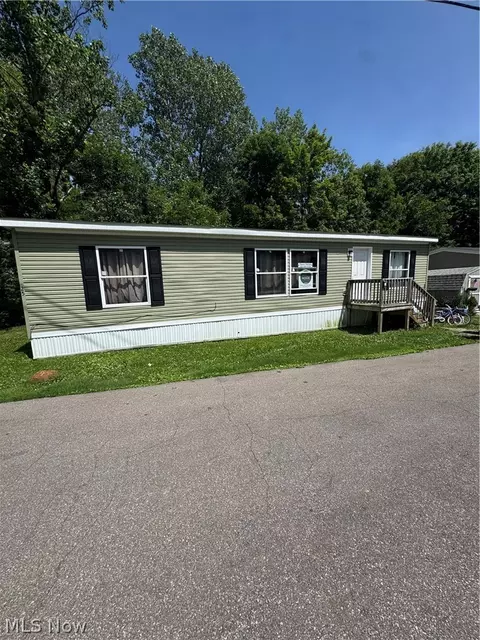 673 Armstrong St, Mansfield, OH 44906