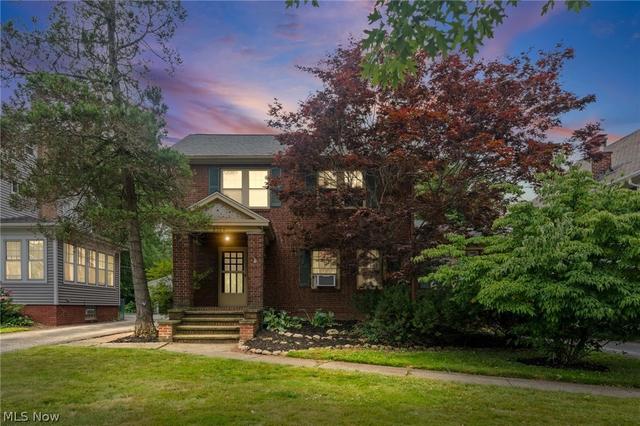 3326 Dellwood Rd, Cleveland Heights, OH 44118