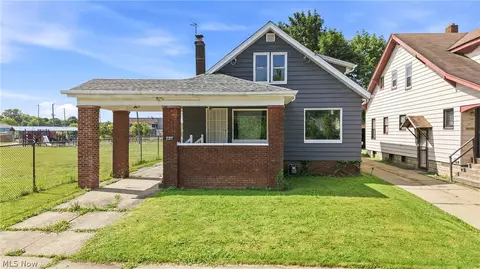 727 W Laclede Ave, Youngstown, OH 44511
