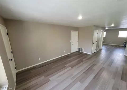 Living - 671 Moyer Ave, Boardman, OH 44512 photo 2 of 3