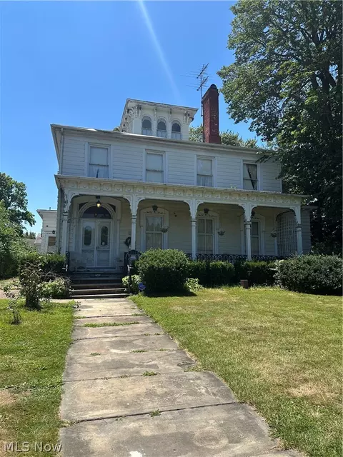 266 S State St, Painesville, OH 44077