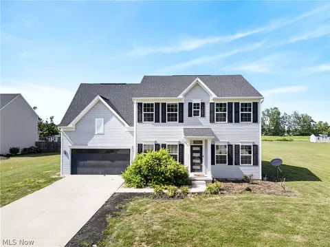 5454 Schueller Blvd, Sheffield Lake, OH 44054