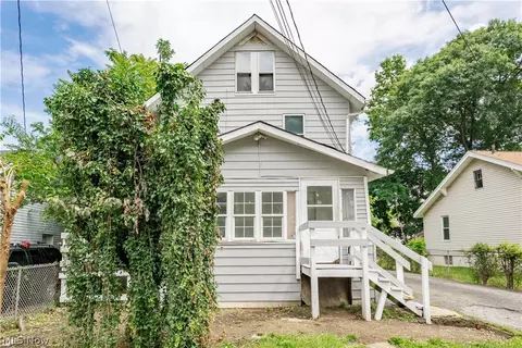 757 Baird St, Akron, OH 44306