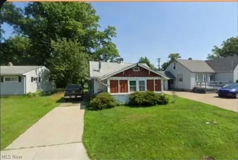 143 S Point Dr, Avon Lake, OH 44012