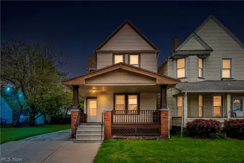 3210 W 90th St, Cleveland, OH 44102