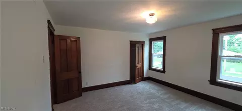 9964 E River Rd, Elyria, OH 44035 photo 23