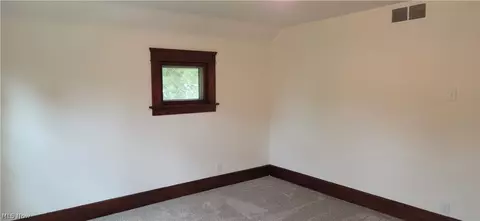 9964 E River Rd, Elyria, OH 44035 photo 22