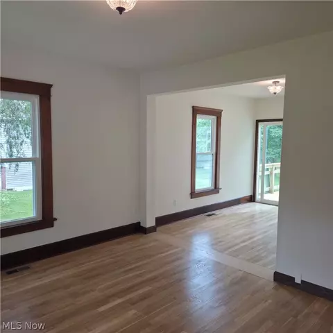 9964 E River Rd, Elyria, OH 44035 photo 11