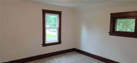 9964 E River Rd, Elyria, OH 44035 photo 21