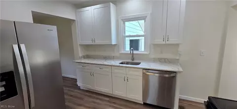 9964 E River Rd, Elyria, OH 44035 photo 13
