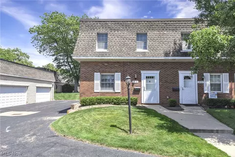 3719 Addington Ct #N183, Fairview Park, OH 44126