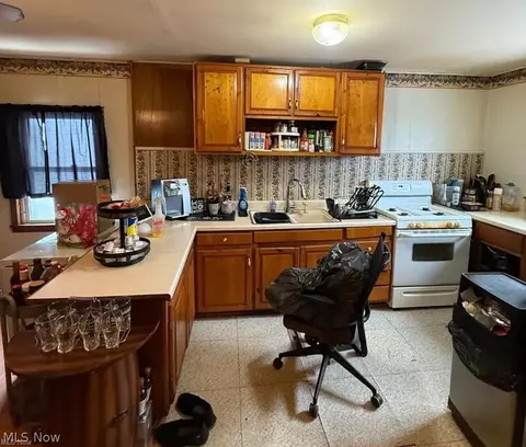 Kitchen - 108 Rush St, Elyria, OH 44035 photo 1 of 1