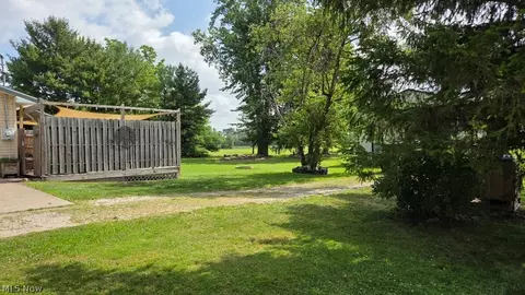 Exterior - 15191 Whitehead Rd, Lagrange, OH 44050 photo 8 of 9