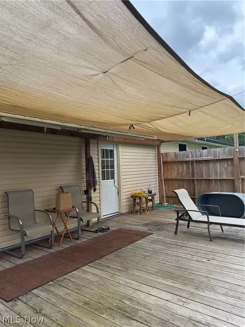 Exterior - 15191 Whitehead Rd, Lagrange, OH 44050 photo 6 of 9