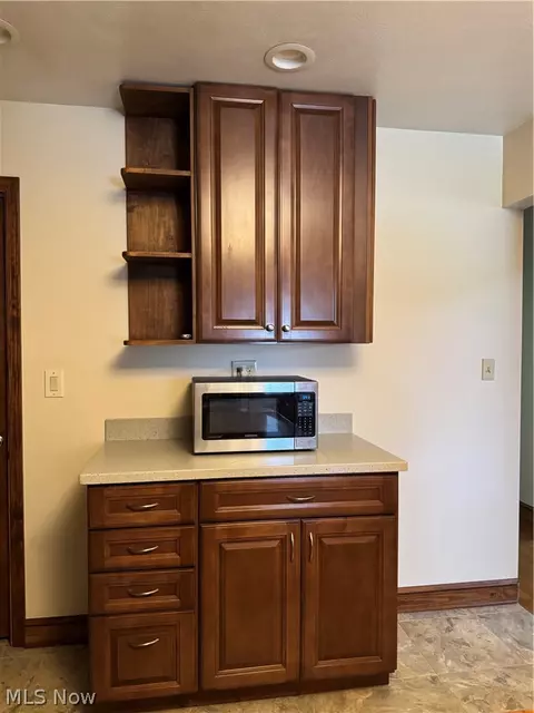 Kitchen - 15191 Whitehead Rd, Lagrange, OH 44050 photo 2 of 3