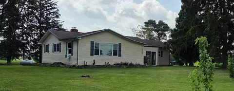 15191 Whitehead Rd, Lagrange, OH 44050