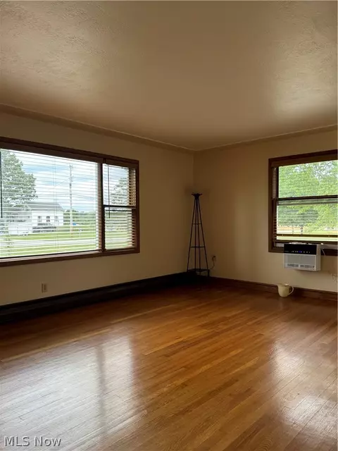 Living - 15191 Whitehead Rd, Lagrange, OH 44050 photo 2 of 2