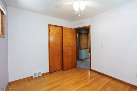 810 E Broad St, Elyria, OH 44035 photo 26