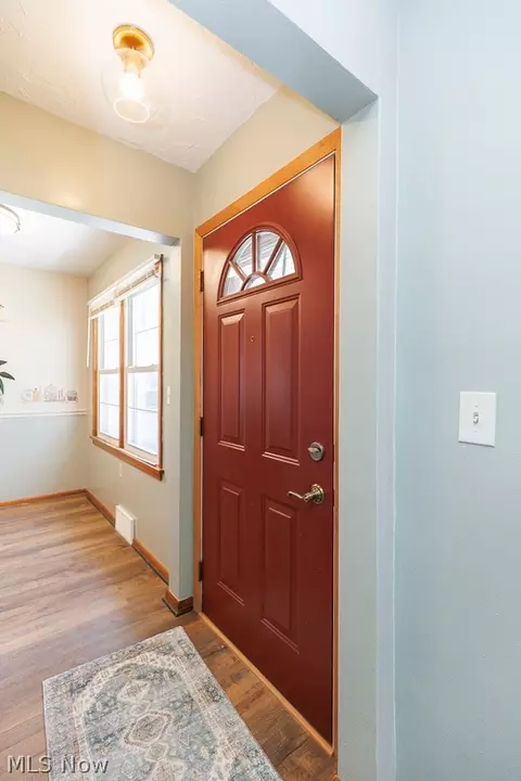 810 E Broad St, Elyria, OH 44035 photo 20