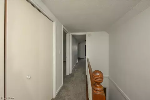 Entry Way - 4200 2nd St NW, Canton, OH 44708 photo 3 of 3