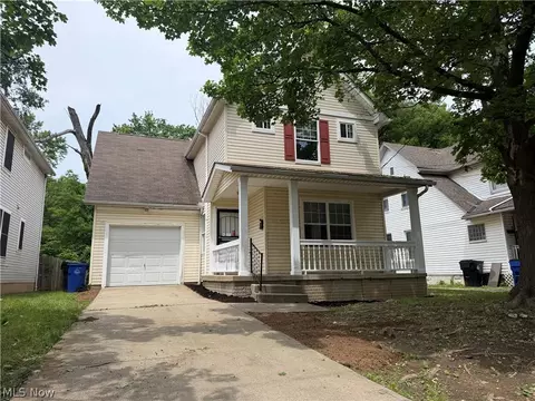 9323 Pratt Ave, Cleveland, OH 44105