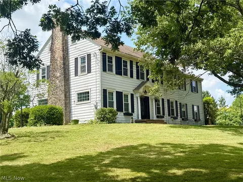 115 Powells Ln, Wintersville, OH 43953