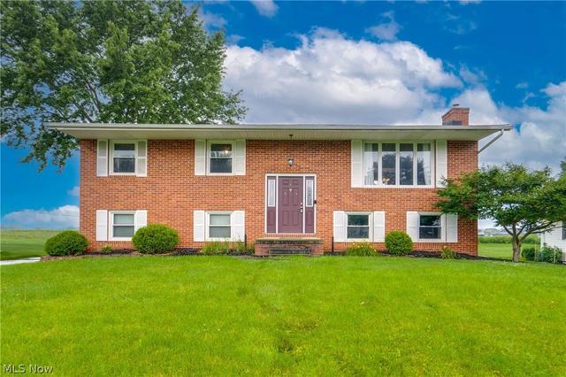 7363 Paxton St NE, Canton, OH 44721
