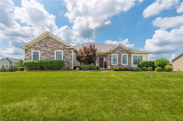 23201 Lakeridge Way, Columbia Station, OH 44028