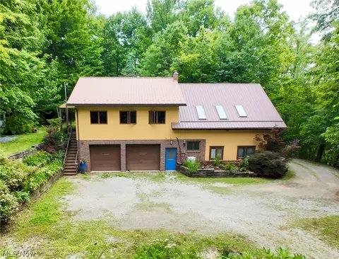 6721 Township Road 319, Millersburg, OH 44654