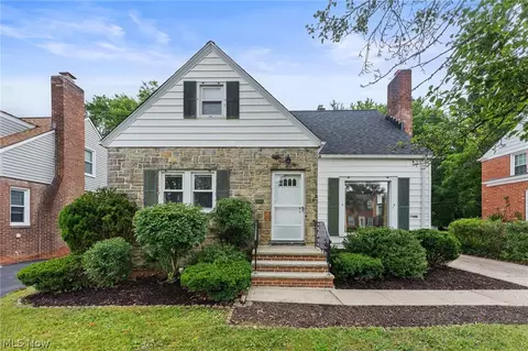 1527 Oakmount Rd, South Euclid, OH 44121