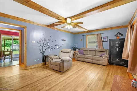 1707 Mohawk Dr, Akron, OH 44306 photo 8