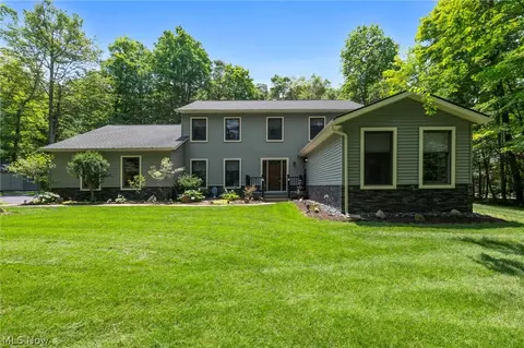 5196 Linda Dr, Medina, OH 44256