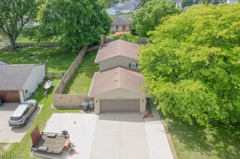 View/Area - 38667 Chestnut Ridge Rd, Elyria, OH 44035 photo 1 of 4