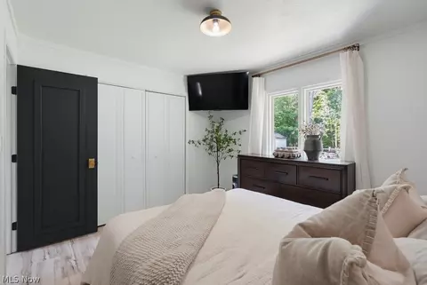 Bedroom - 9316 Munich Dr, Parma, OH 44130 photo 6 of 7